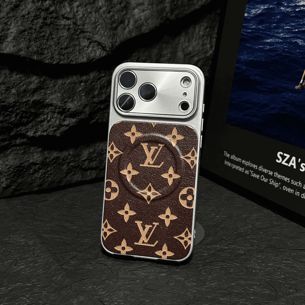 Kožené pouzdro na iPhone MagSafe – magnetický grip & Plná ochrana