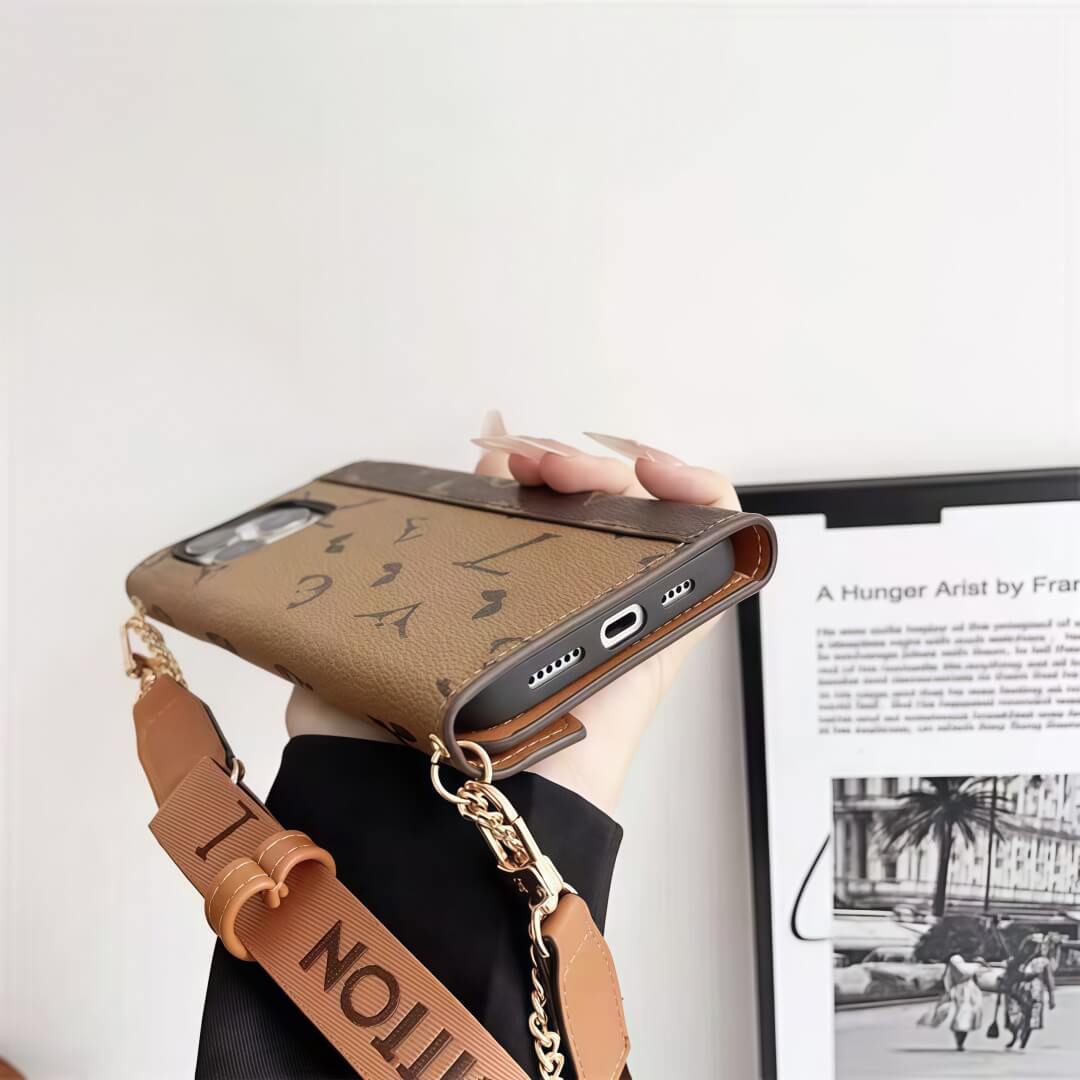 Kožené pouzdro na iPhone inspirované crossbody taškou s držákem na karty