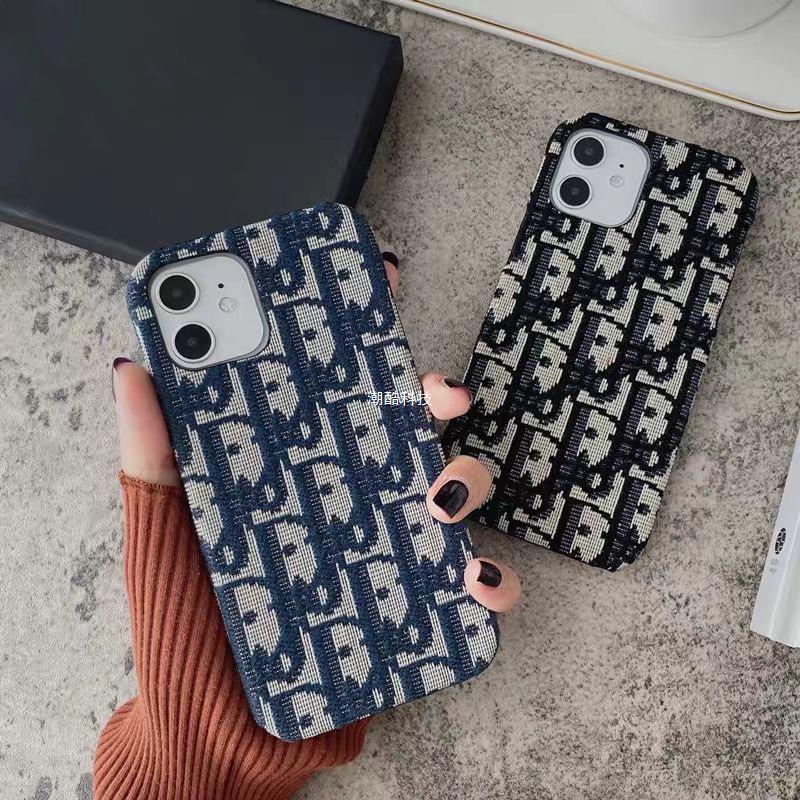 Módní látkové pouzdro na iPhone