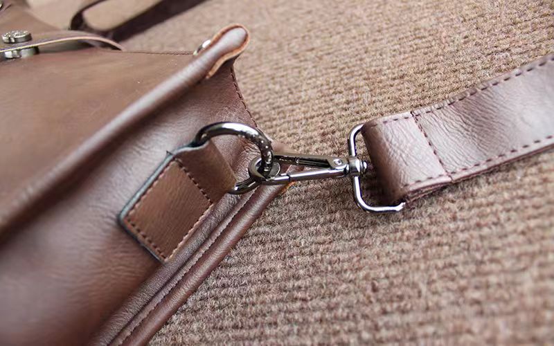 Luxusní kožená crossbody kabelka