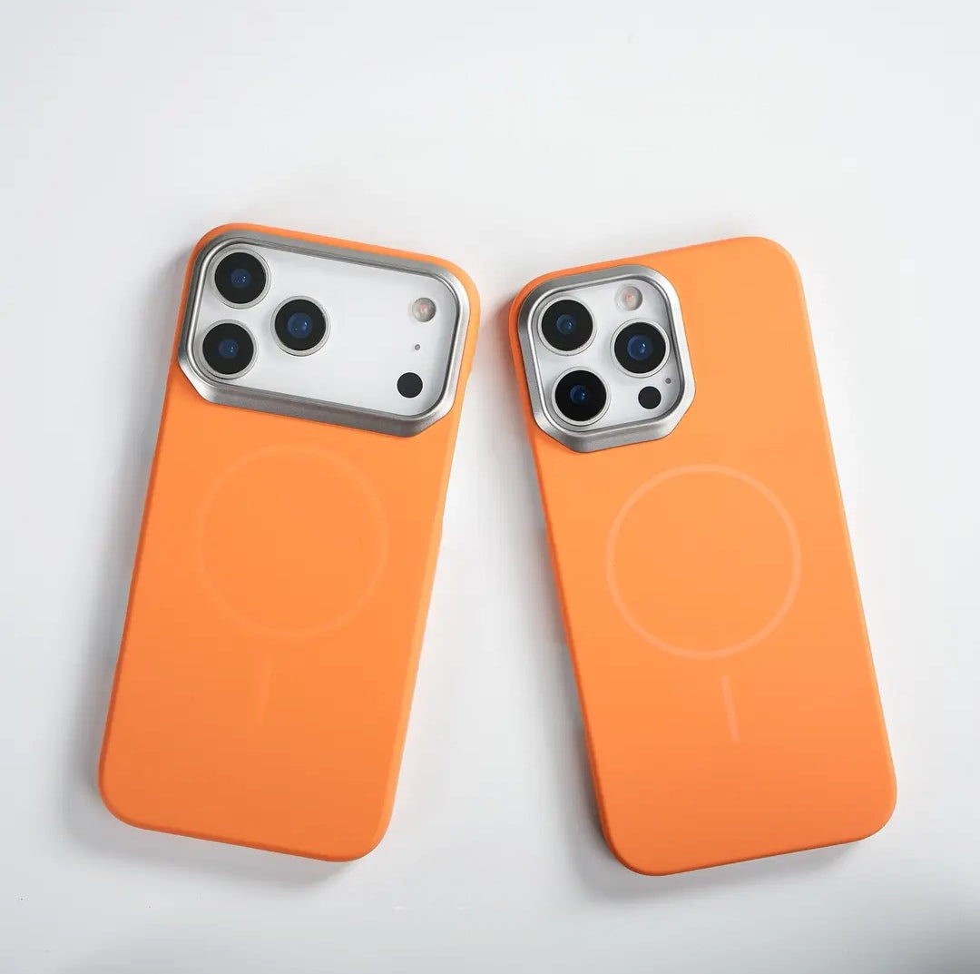 Nové tenké magnetické pouzdro na telefon Bare-Feel 08