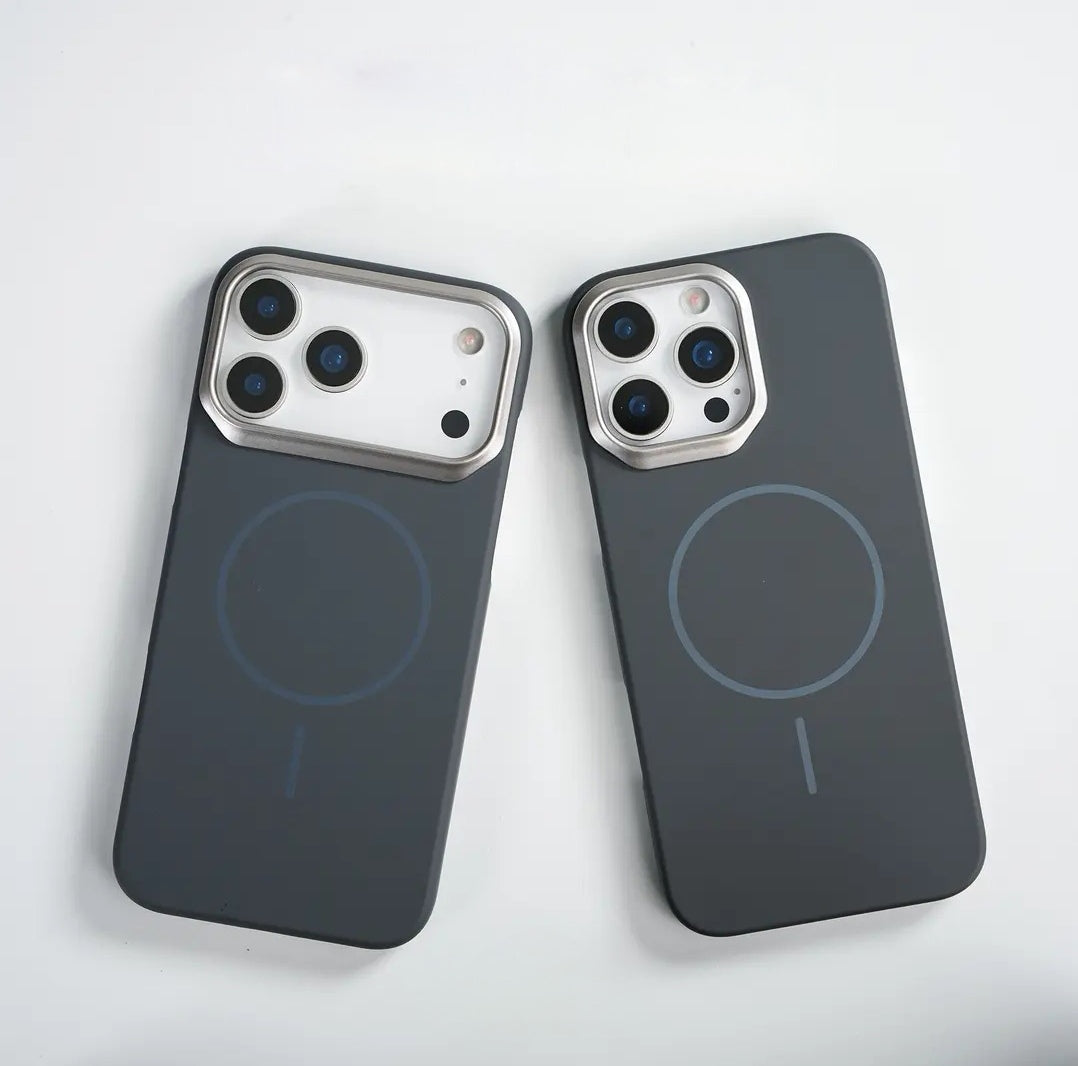 Nové tenké magnetické pouzdro na telefon Bare-Feel 08