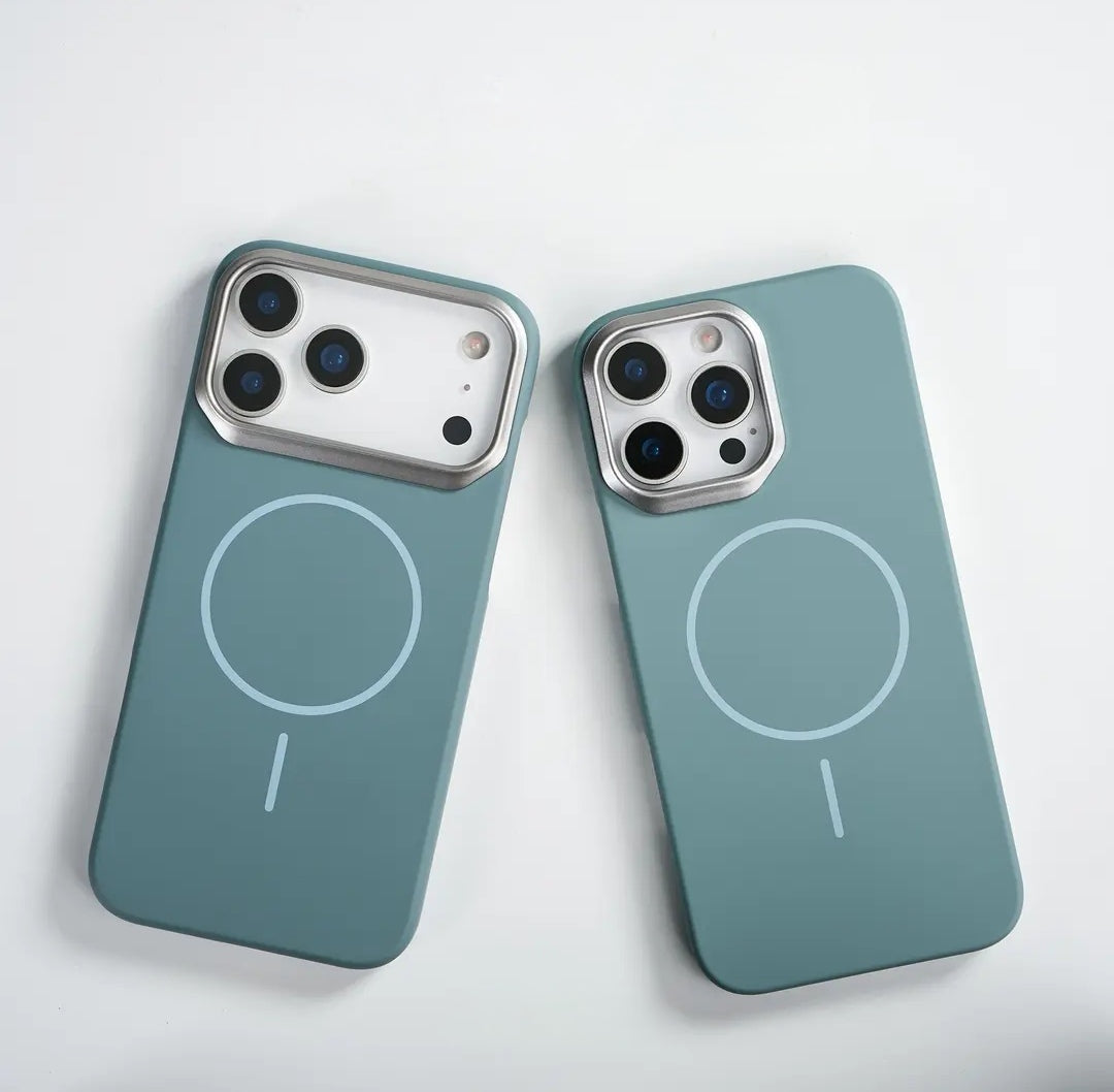 Nové tenké magnetické pouzdro na telefon Bare-Feel 08