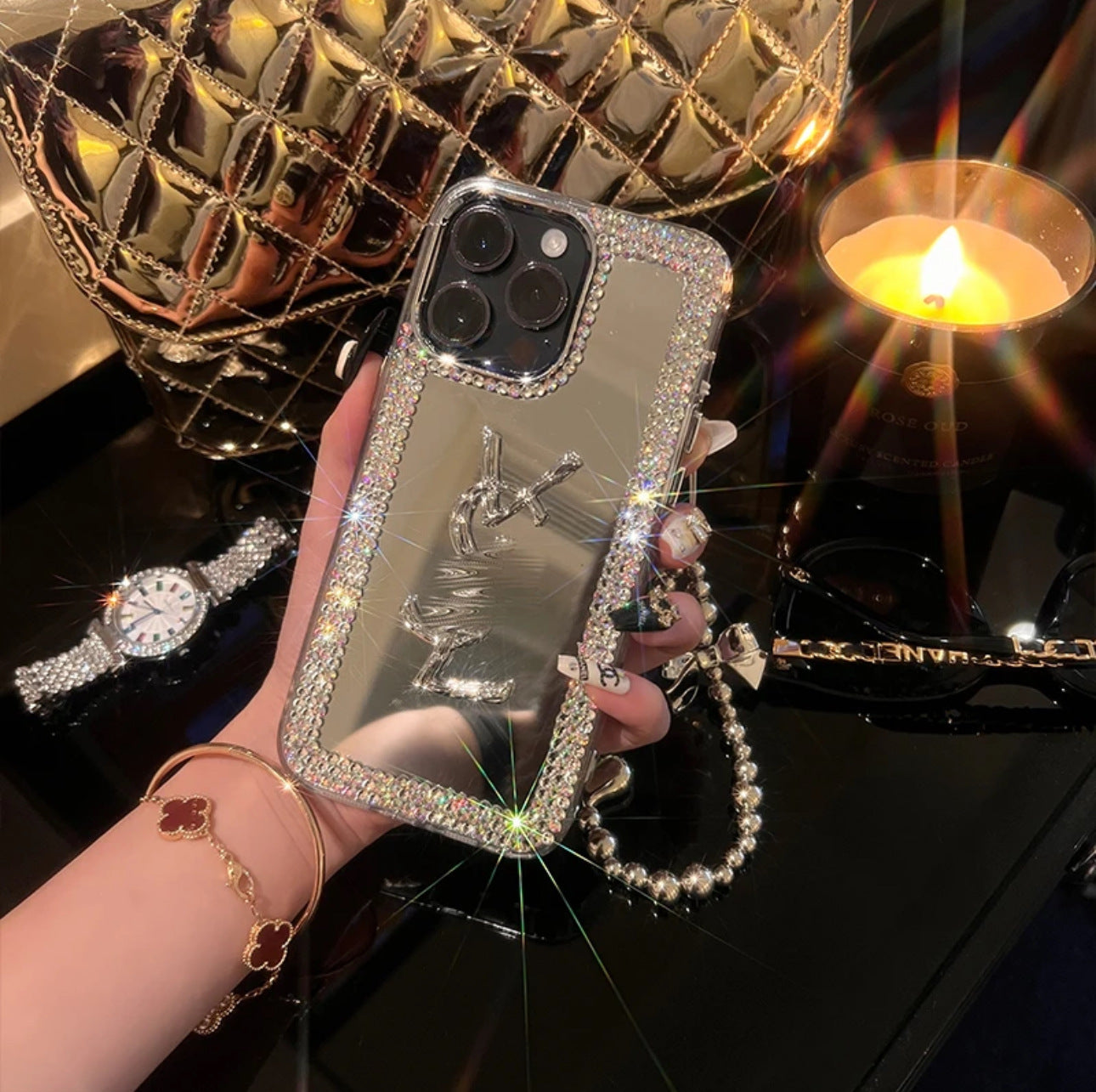 Pouzdro na iPhone Glamorous Beauty Mirror – Makeup & Styl na cestách!