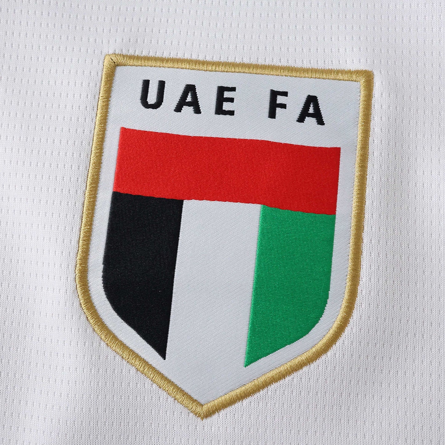Mistrovství světa ve fotbale 2026 domácí dres Spojených arabských emirátů