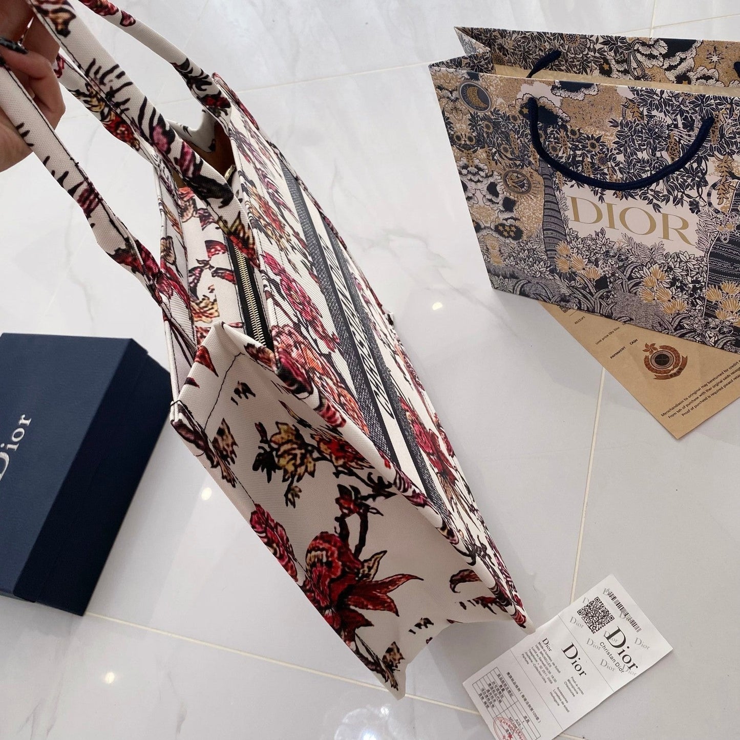 Elegantní & Rafinovaná: Lehká luxusní kožená kabelka