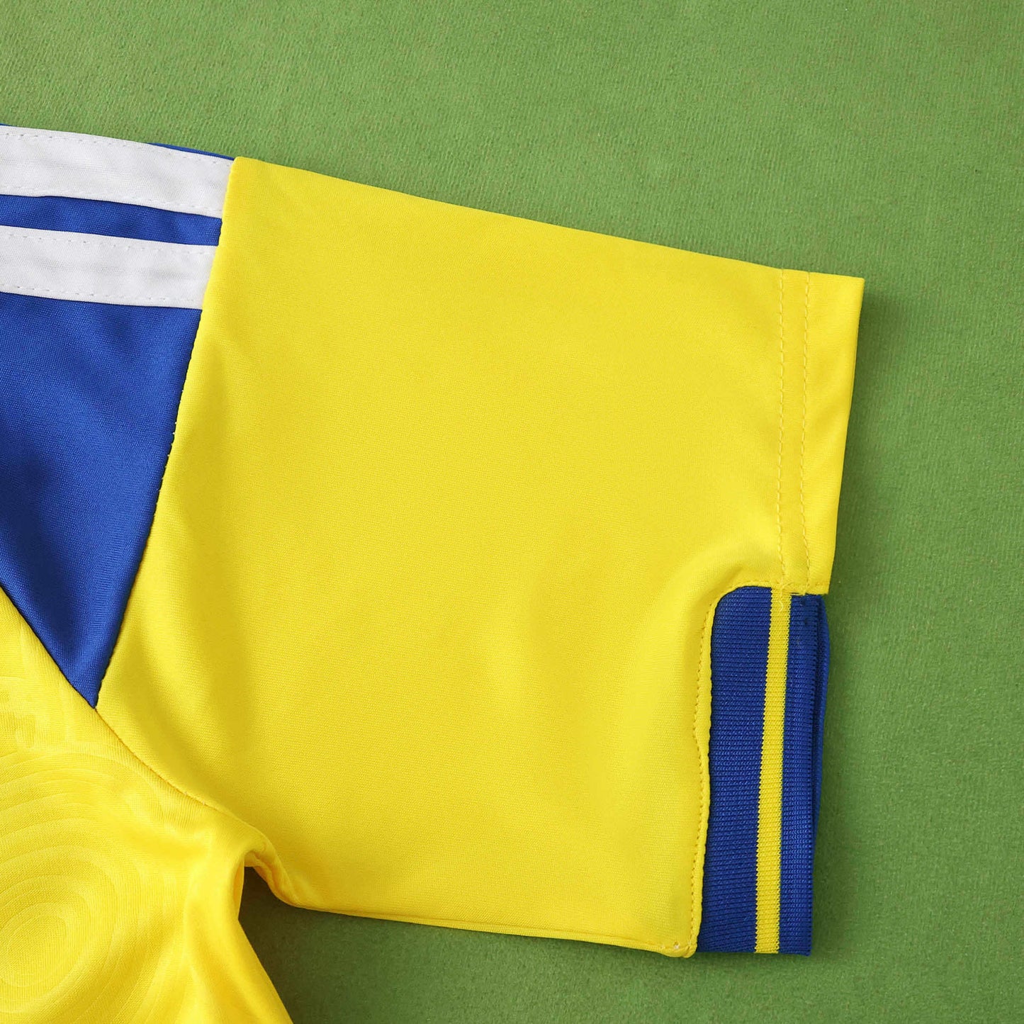 2026 FIFA World Cup Švédsko domácí dres