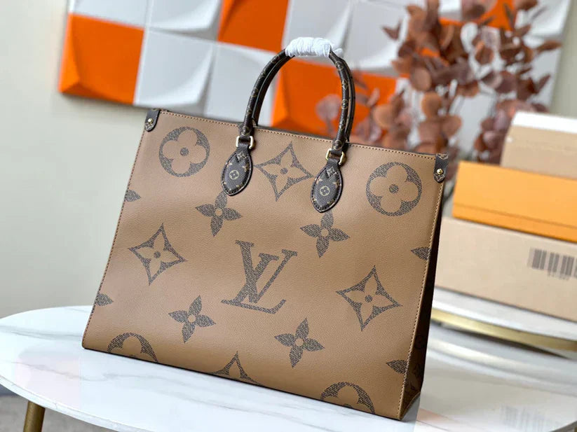 Luxusní kožená taška Monogram