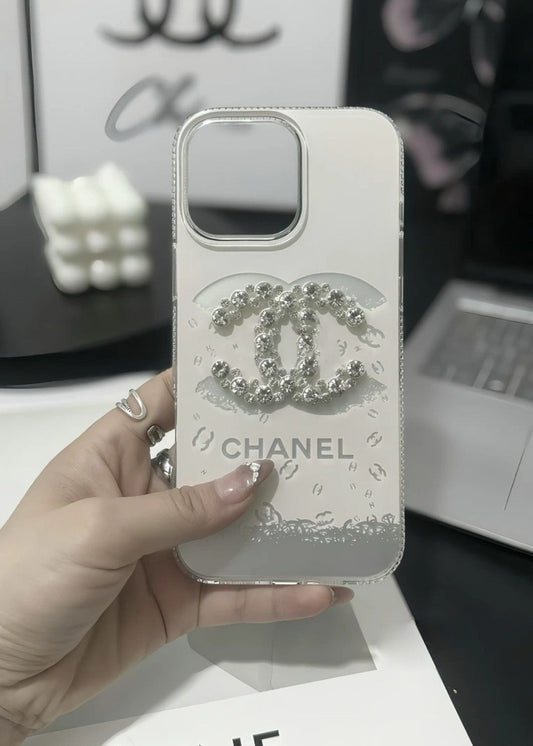 Elegantní luxusní křišťálové pouzdro na iPhone s řemínkem