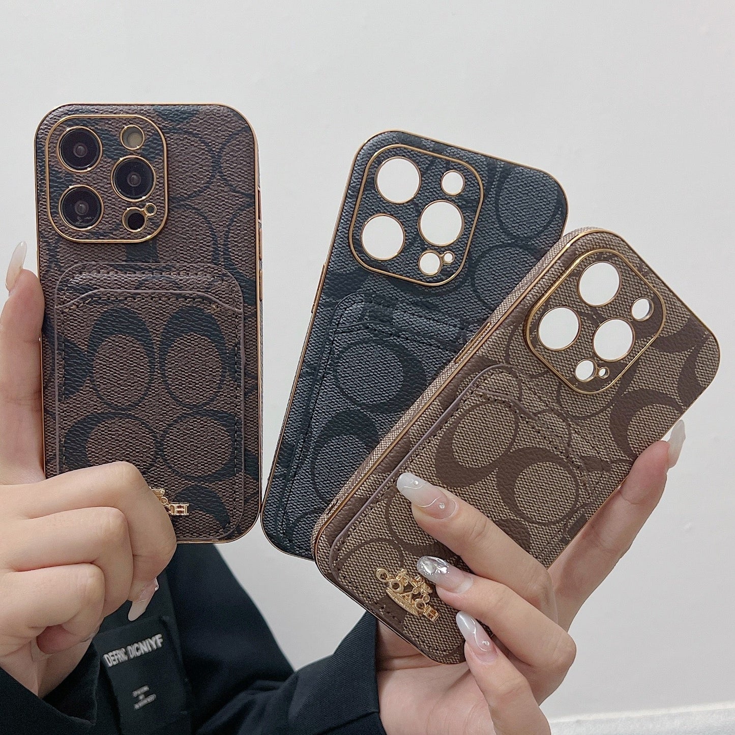 Klasické pouzdro na iPhone s držákem karty černé -KB241651