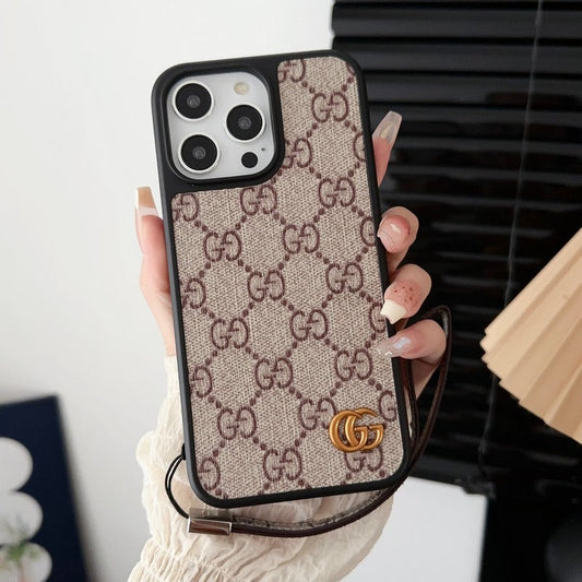 Capa para iPhone com corrente manual premium