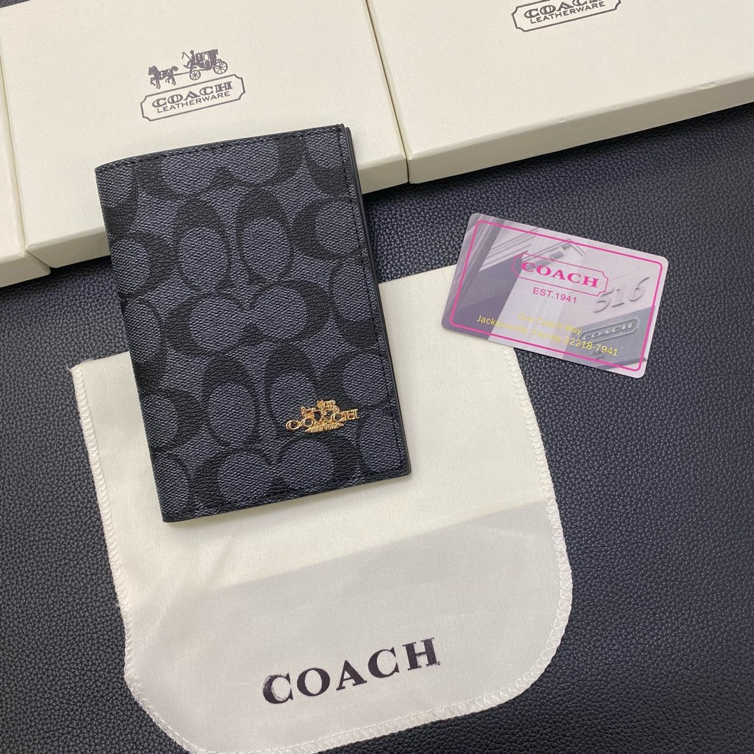 CO Classic kožený pasový držák – elegantní cestovní organizér