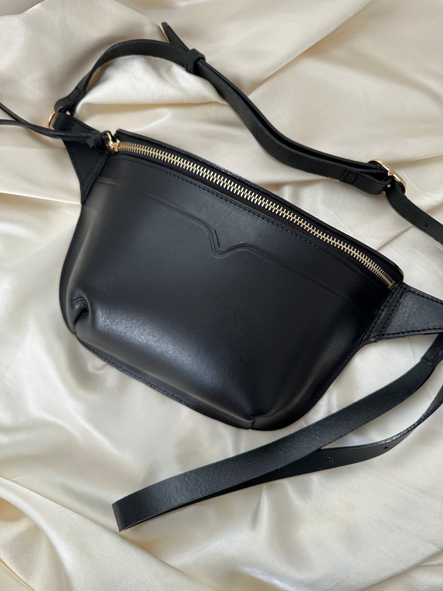 Sling Bag