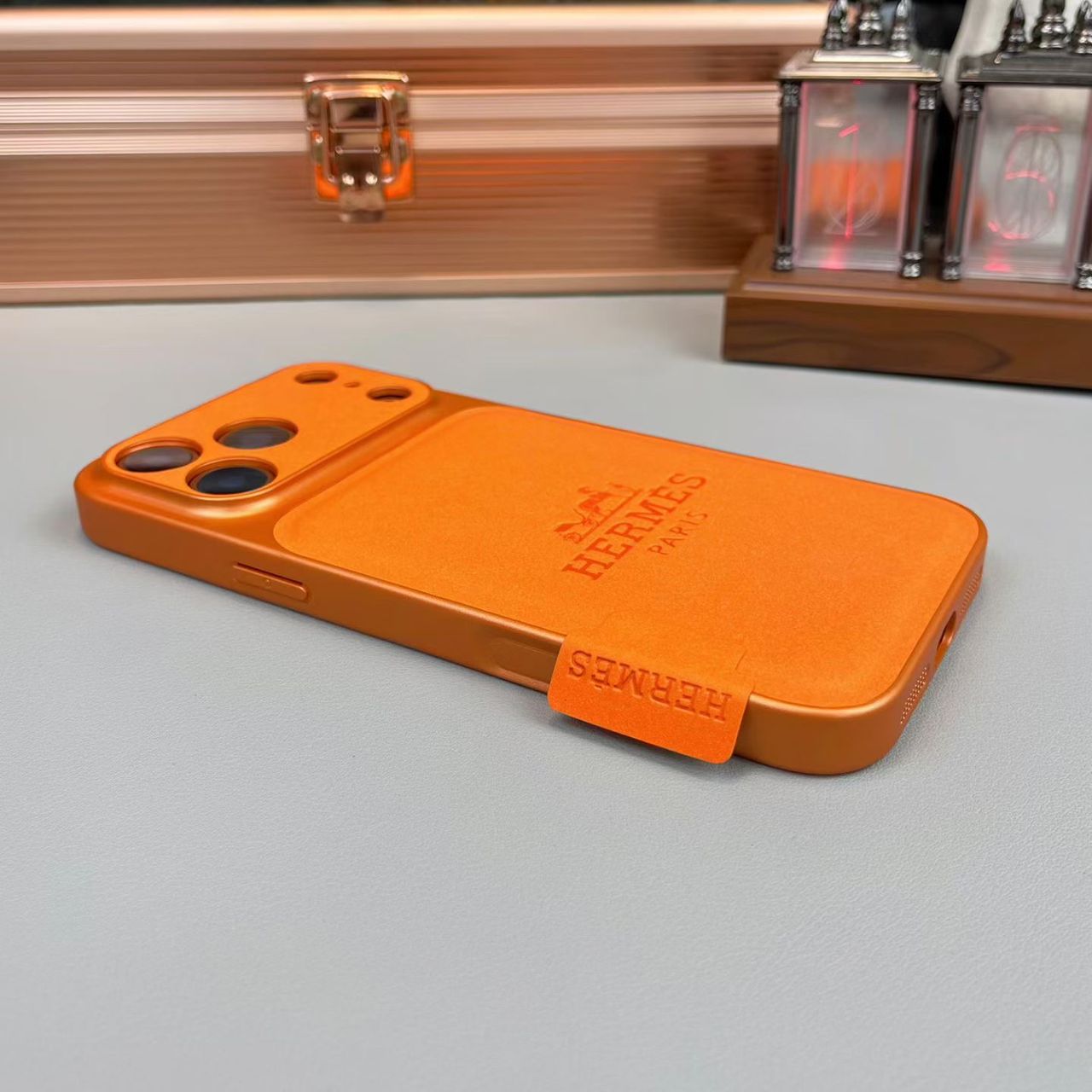 Classices Premium kožené pouzdro na iPhone – luxusní ochrana