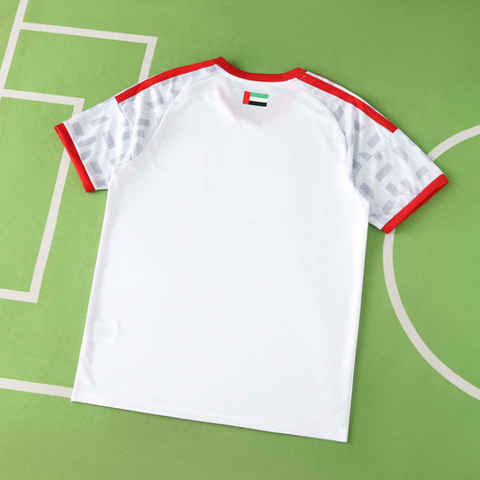 Mistrovství světa ve fotbale 2026 domácí dres Spojených arabských emirátů