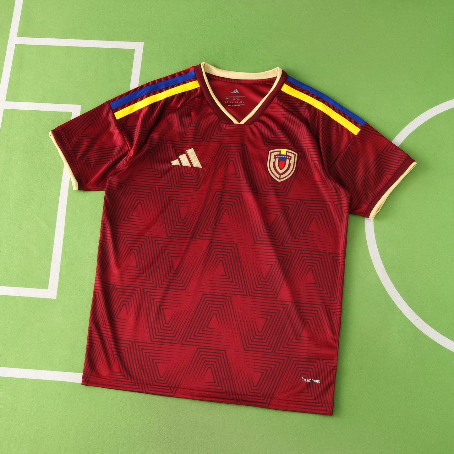Domácí dres na mistrovství světa ve fotbale Venezuela 2026