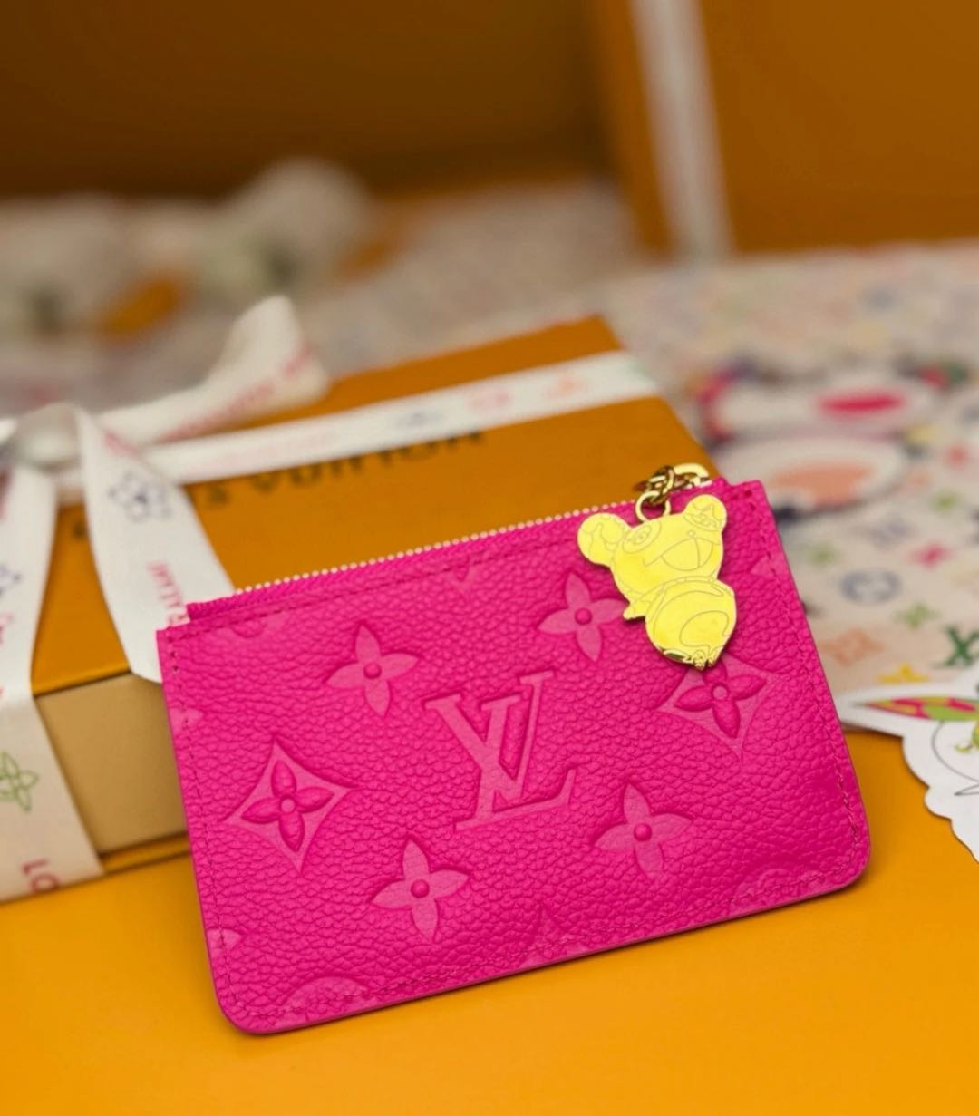 L--Inspired Card Holder Wallet: Elegantní & Funkční!