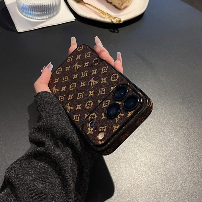 Prémiové pouzdro na iPhone s koženou texturou Monogram