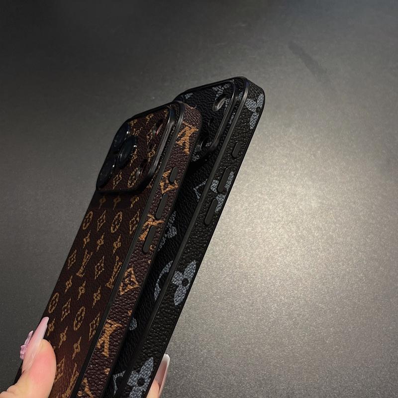 Prémiové pouzdro na iPhone s koženou texturou Monogram