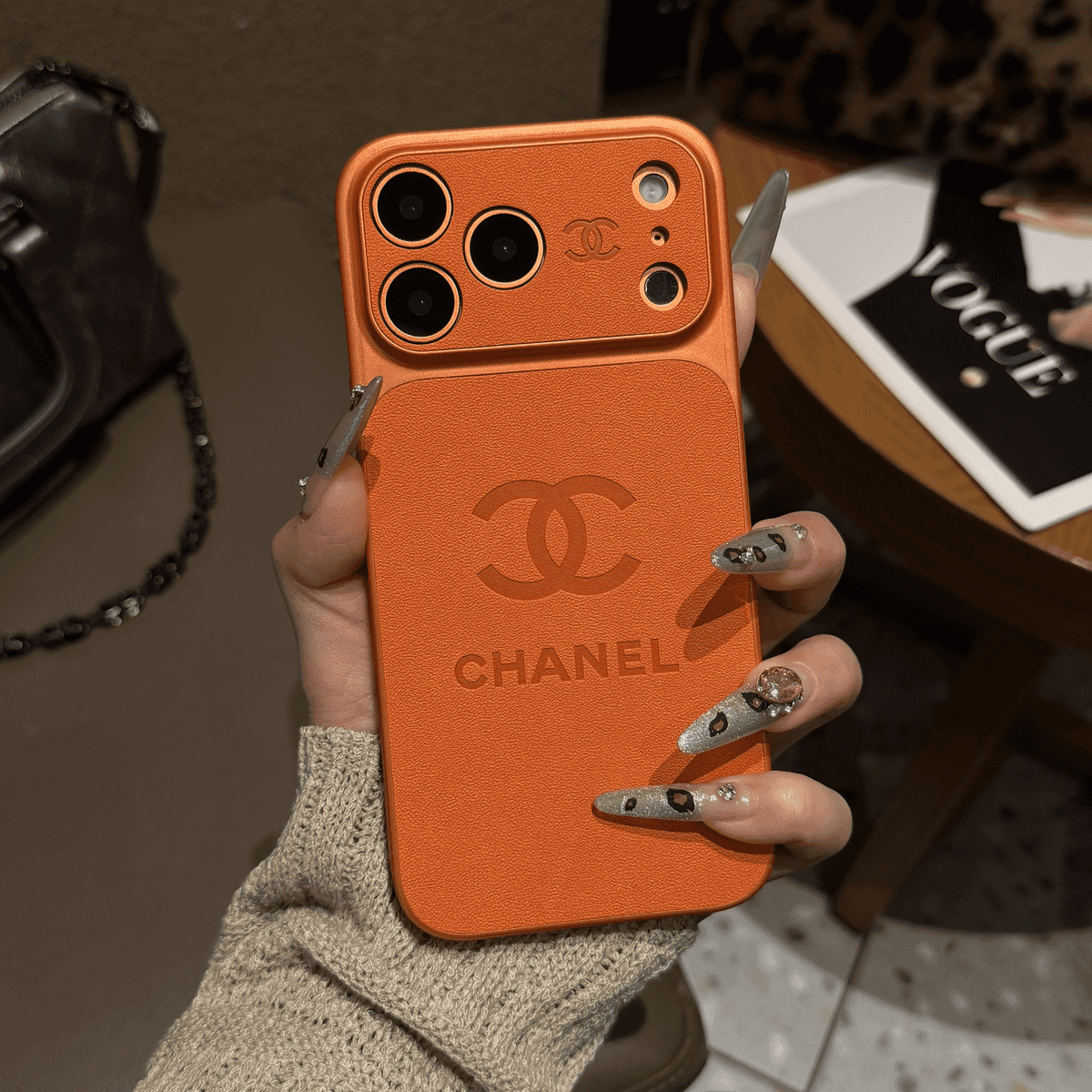 Luxusní embosované kožené ochranné pouzdro na iPhone