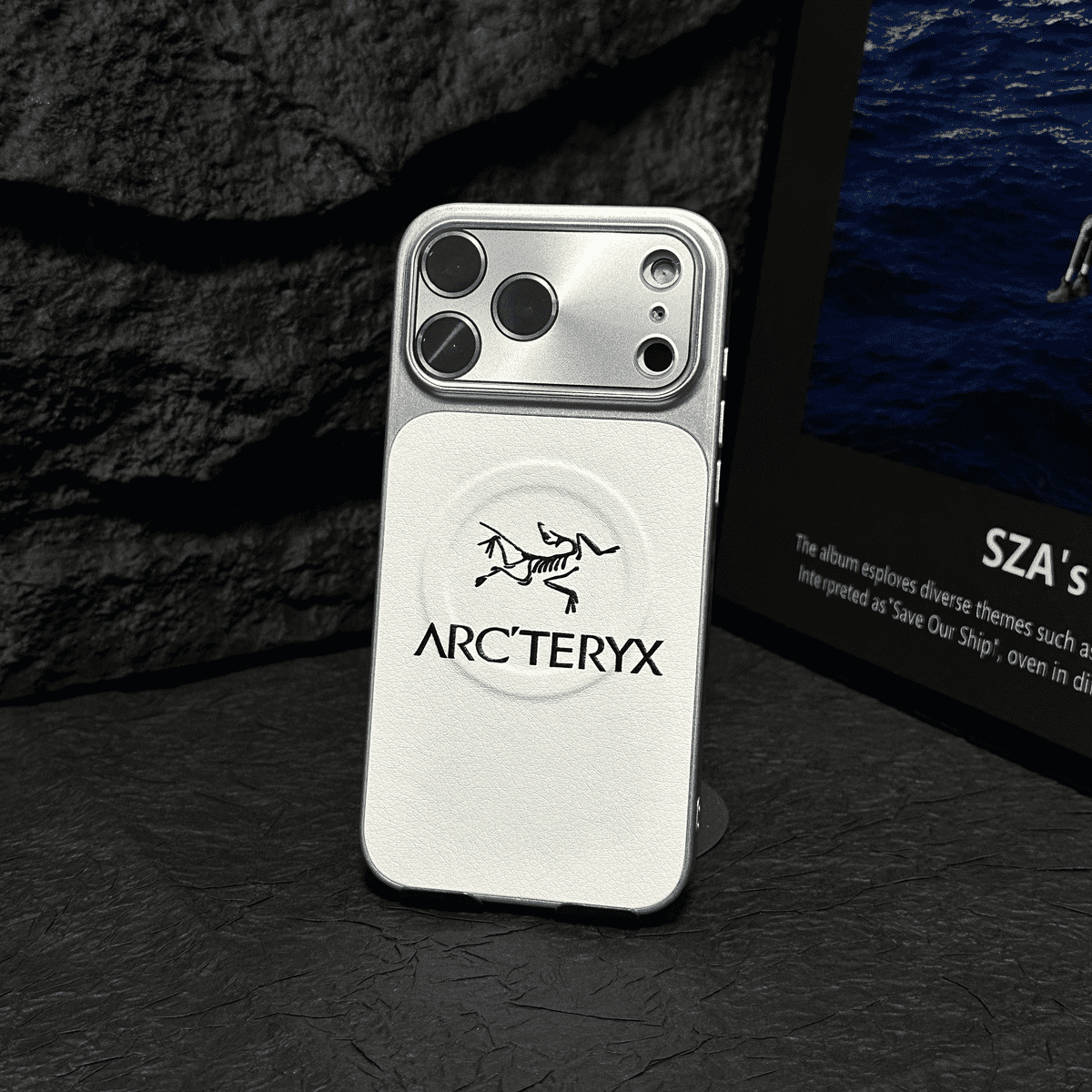 Kožené pouzdro na iPhone MagSafe – magnetický grip & Plná ochrana