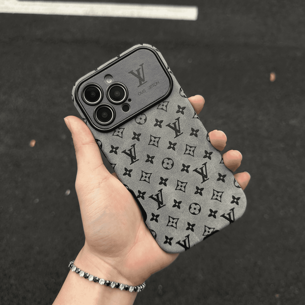 Luxusní hnědé & černé kožené pouzdro na iPhone